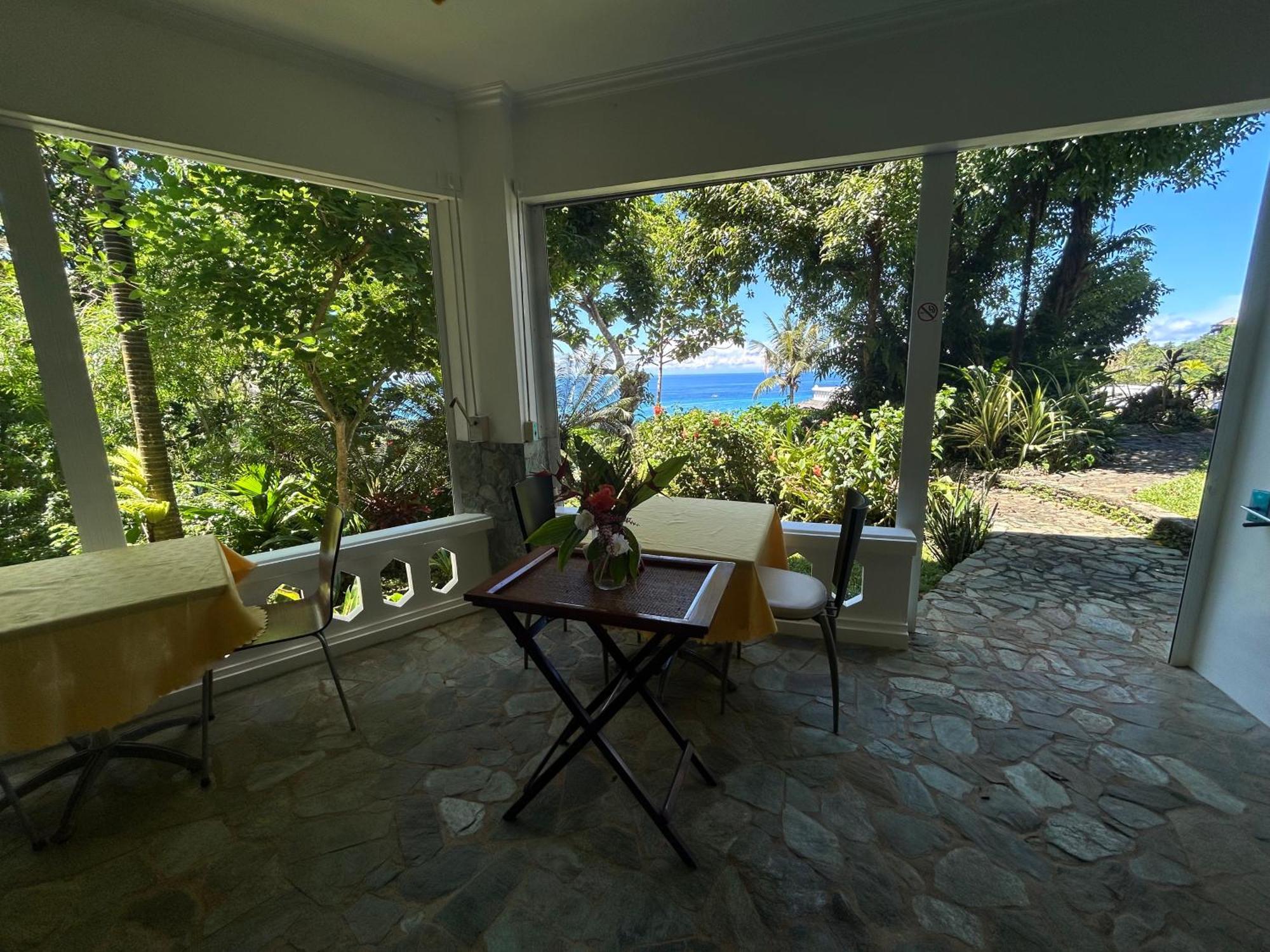 Argonauta Boracay Apartment Suites And Villas Boracay Island Exterior photo