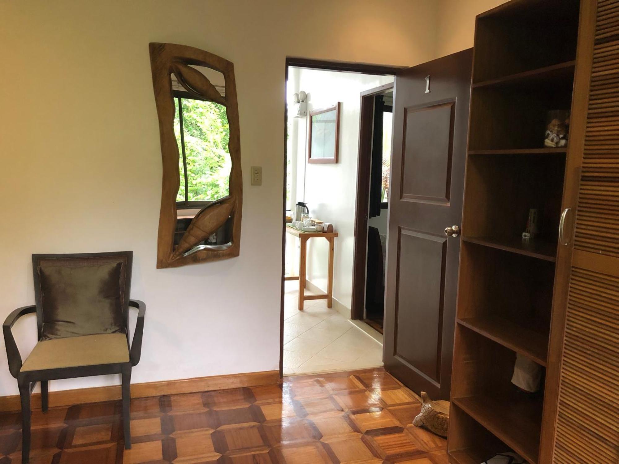 Argonauta Boracay Apartment Suites And Villas Boracay Island Exterior photo