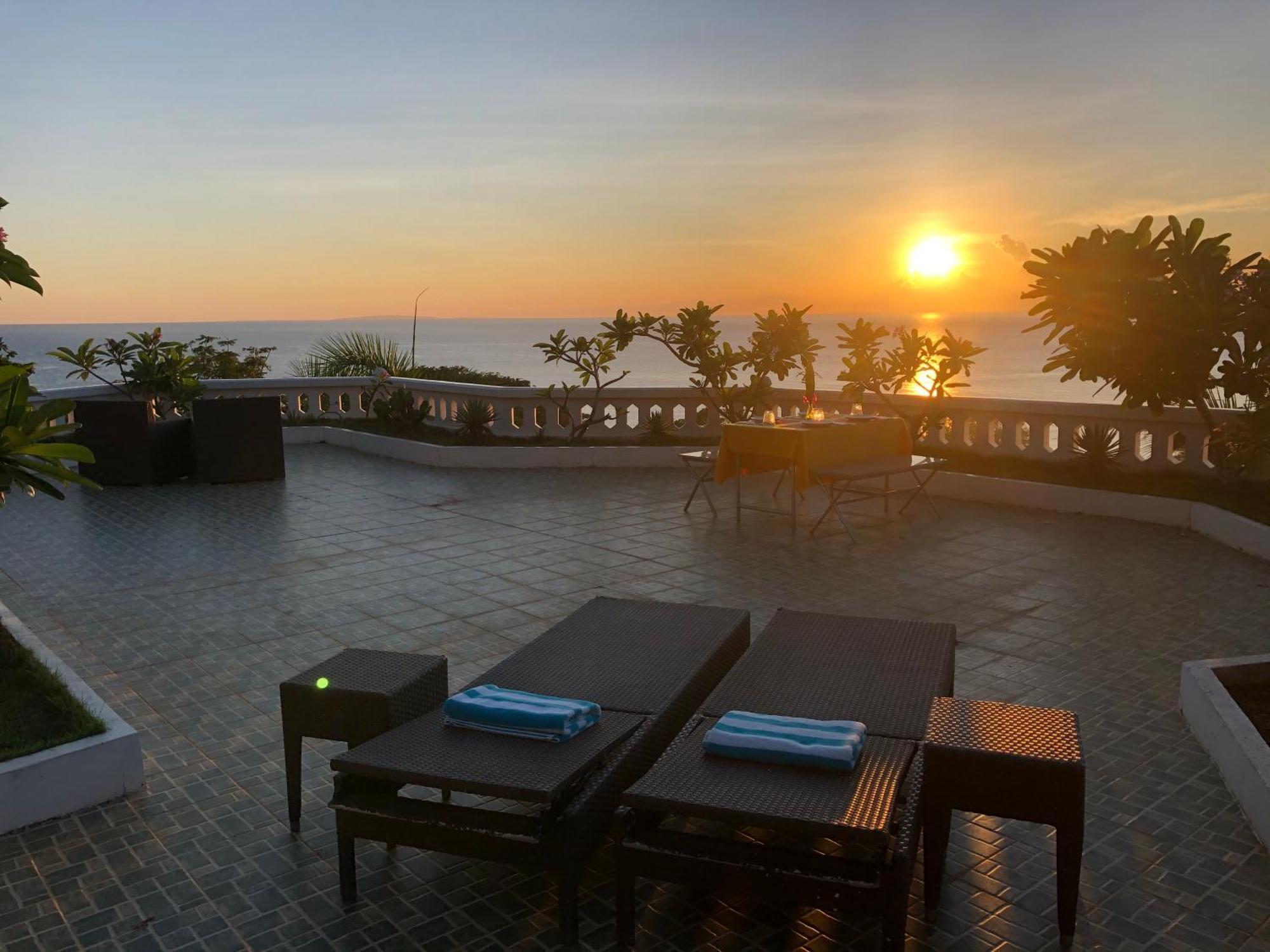 Argonauta Boracay Apartment Suites And Villas Boracay Island Exterior photo