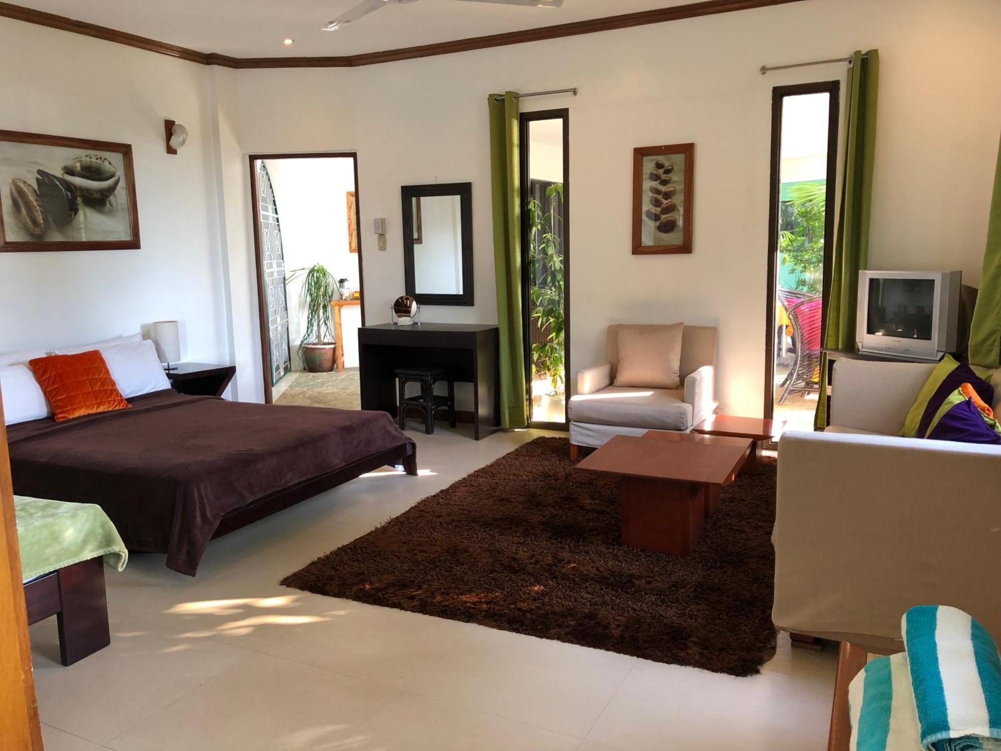 Argonauta Boracay Apartment Suites And Villas Boracay Island Exterior photo